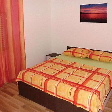 Amazing Apartment In Orebic With House Sea View Exterior photo